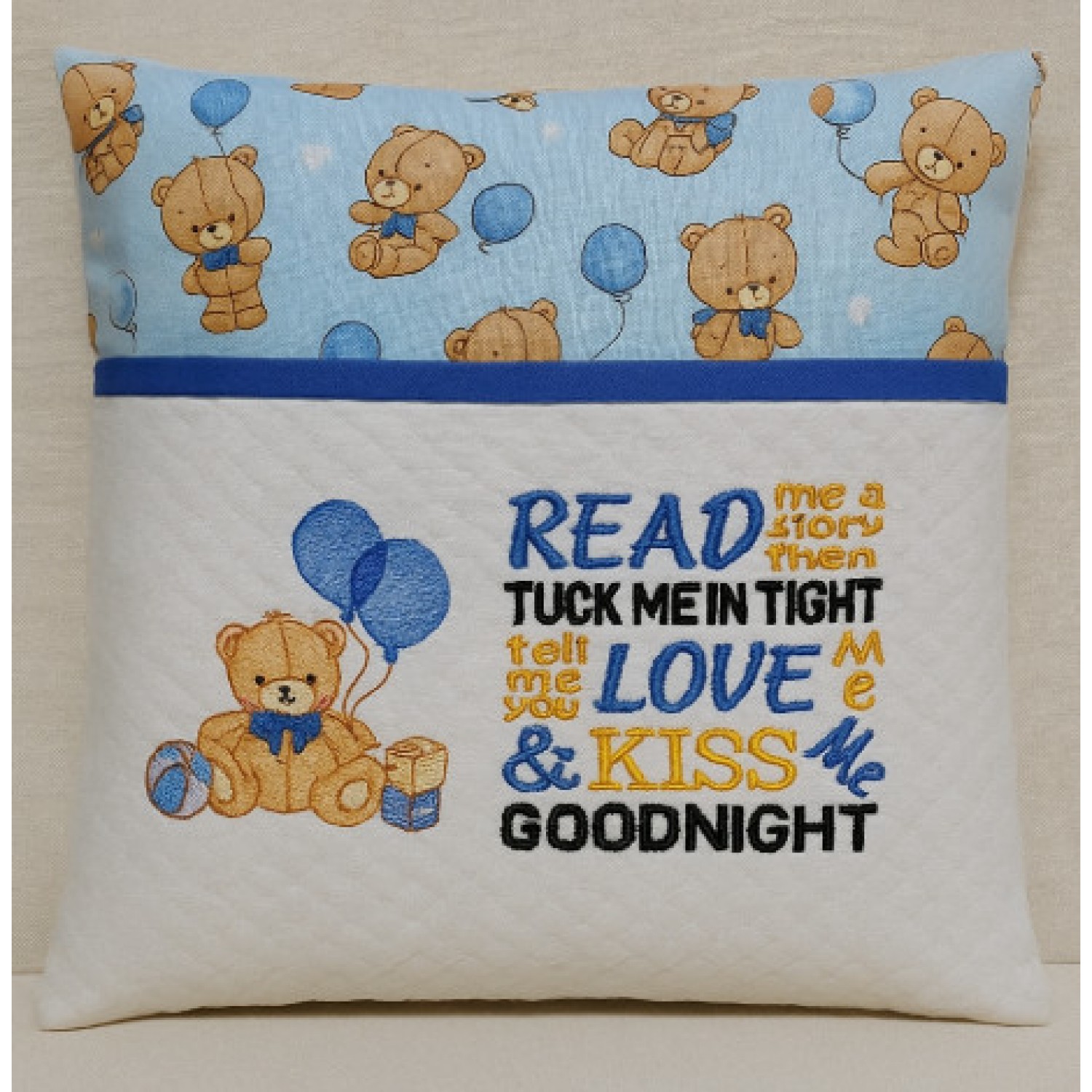 Cute Bear Read me a story reading pillow Embroidery Design