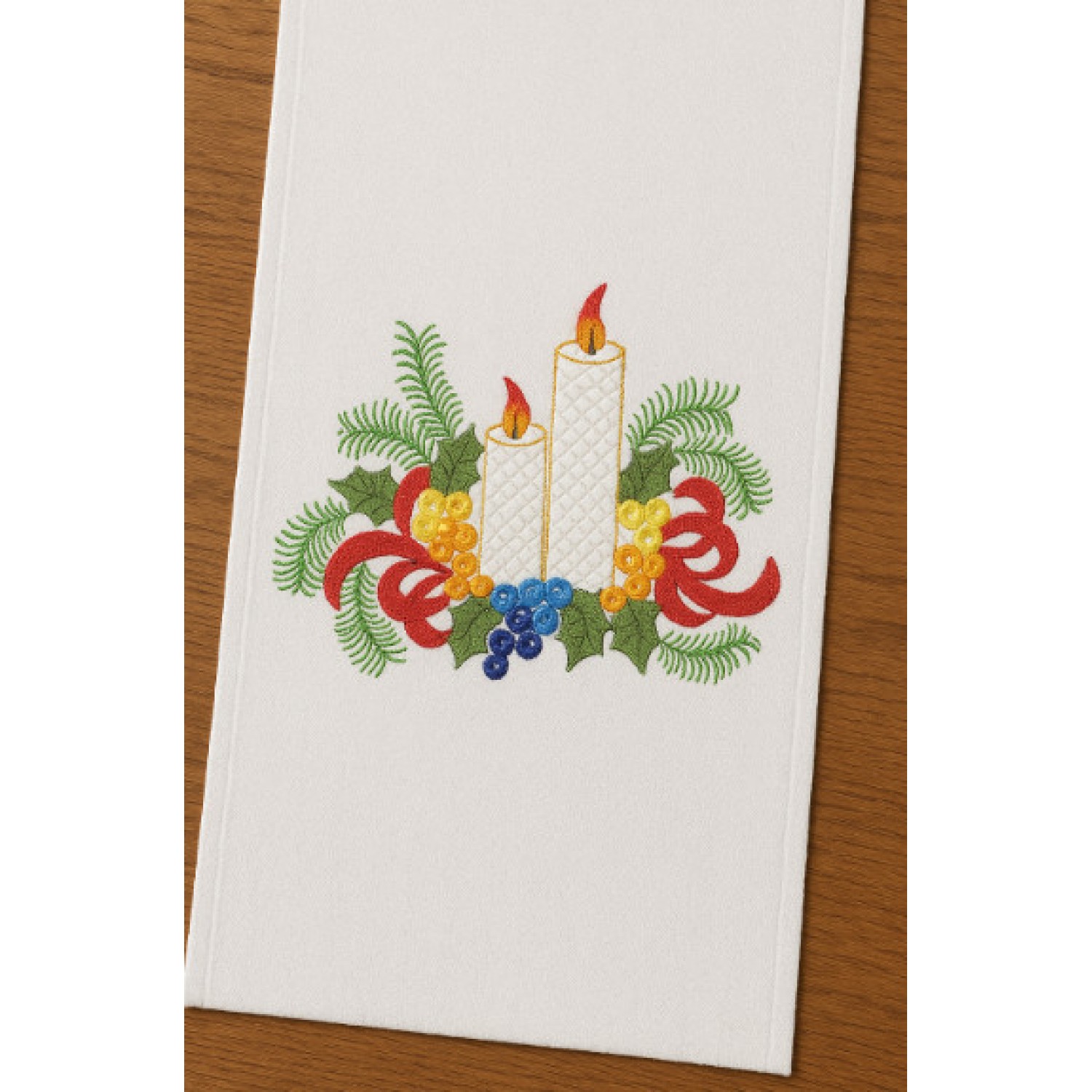 Beautiful Christmas Candles Embroidery Design 5x7