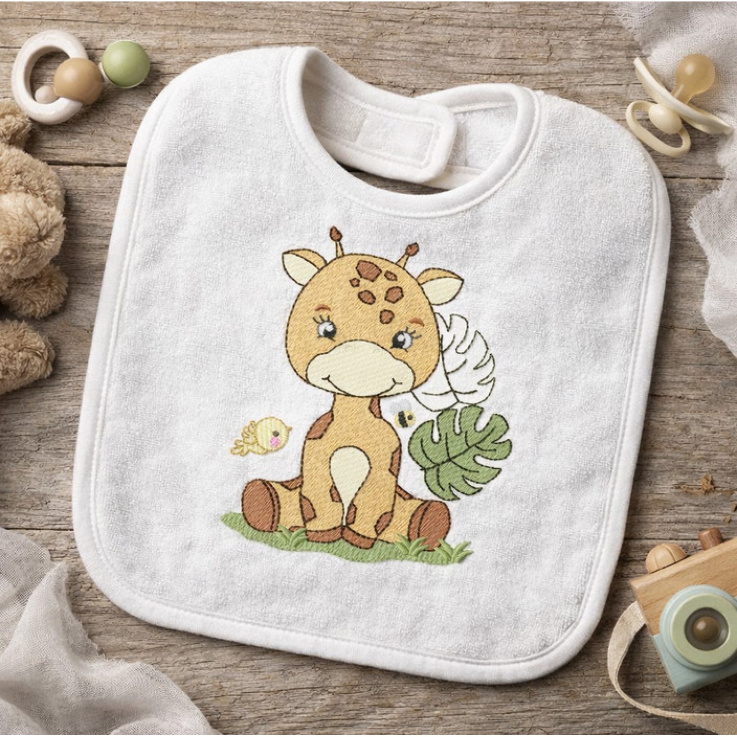 Baby giraffe free Embroidery Design