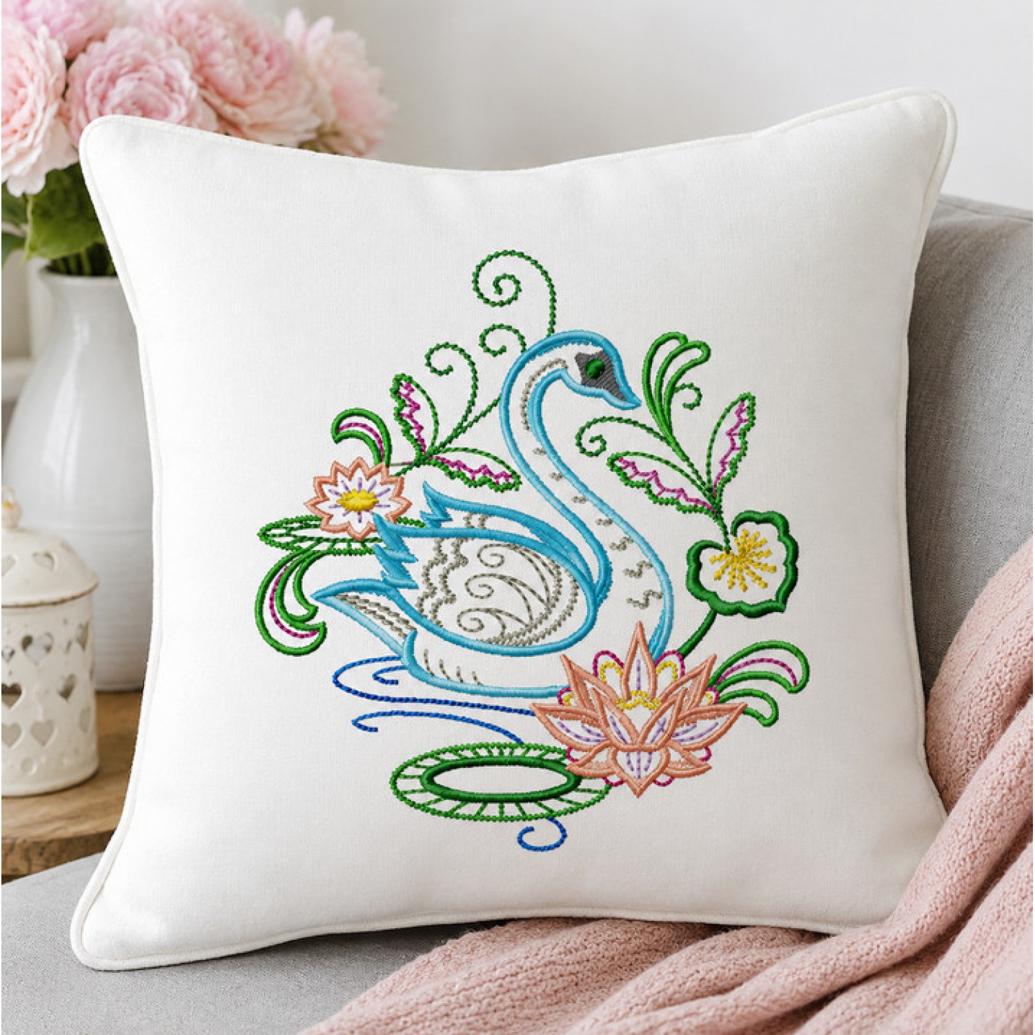 Free Elegant Swan Floral Embroidery Design