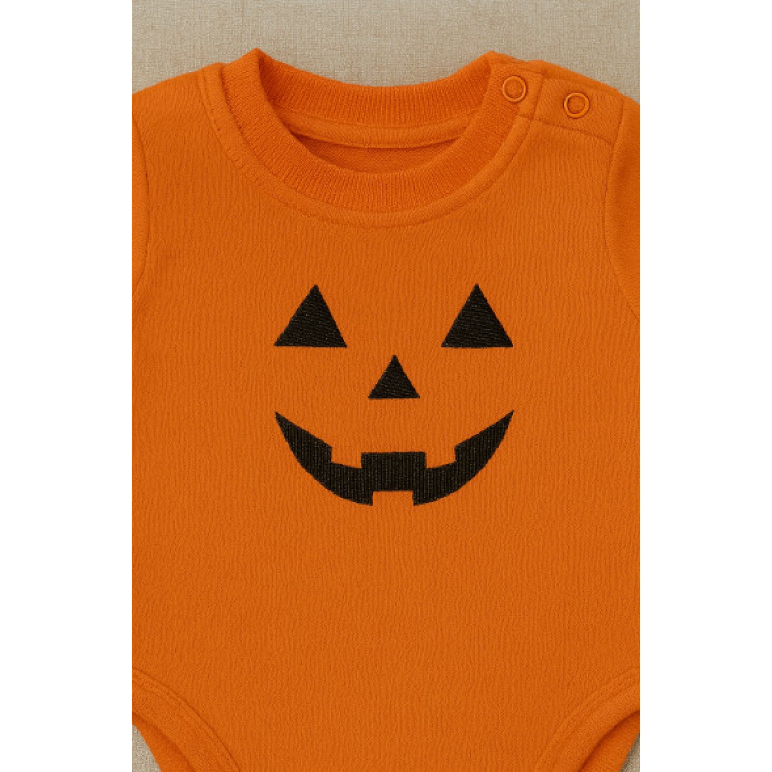 Pumpkin Face Free Embroidery Design