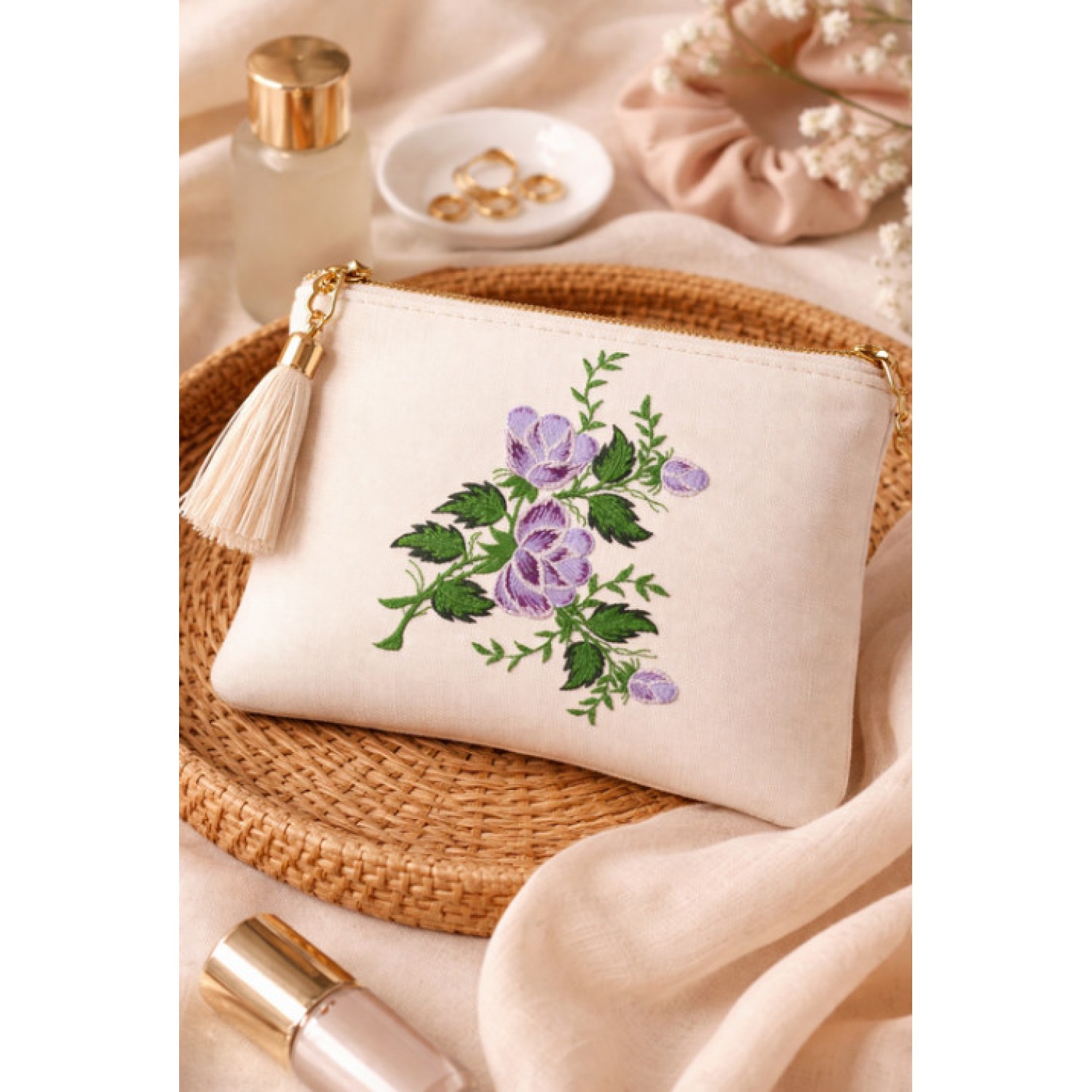 Cute Purple Flowers Embroidery Design 5x7
